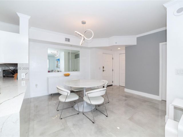 Apartment for sale  Unit #2905 - photo 7156561