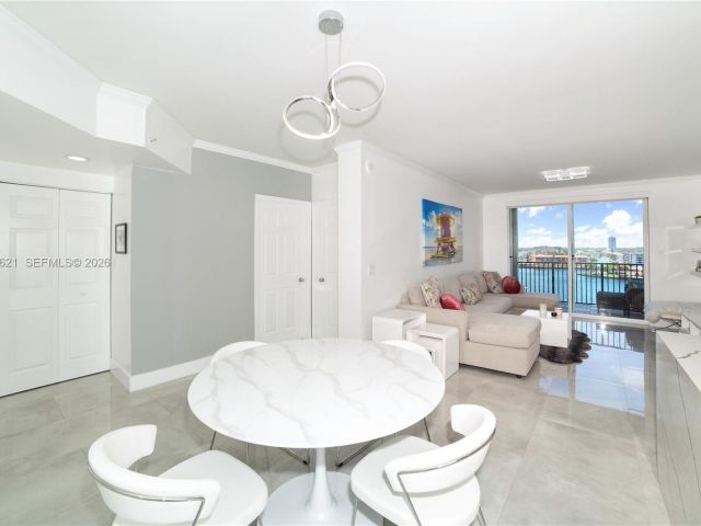 Apartment for sale  Unit #2905 - photo 7156567