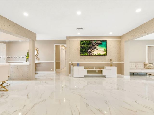 Home for rent at 1960 Coral Reef Dr - photo 7171471