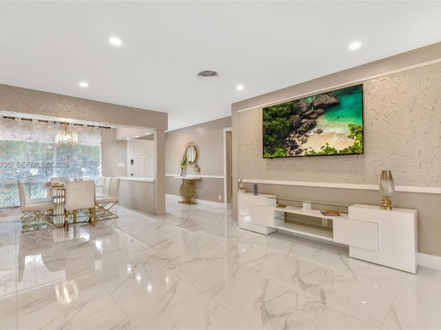 Home for rent at 1960 Coral Reef Dr - photo 7171472