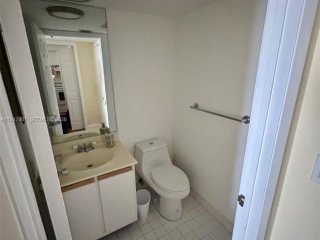 Apartment for sale  Unit #705 - photo 7437584