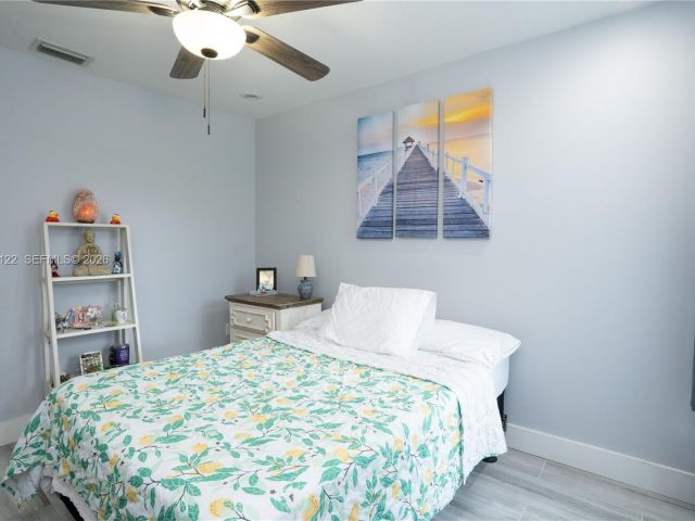 3-bedroom home for sale in Miami - 14954 SW 142nd Pl - MondialRealty