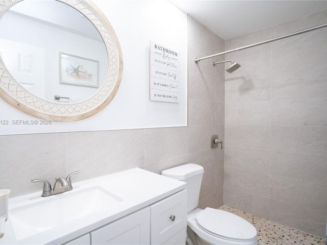 3-bedroom home for sale in Miami - 14954 SW 142nd Pl - MondialRealty