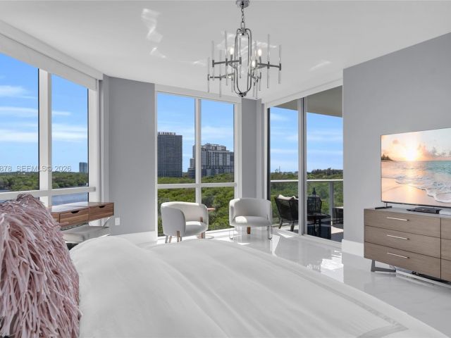 Apartment for rent  Unit #602 - photo 7173131