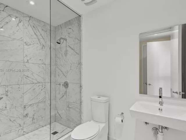 Apartment for sale  Unit #1203 - photo 7188259