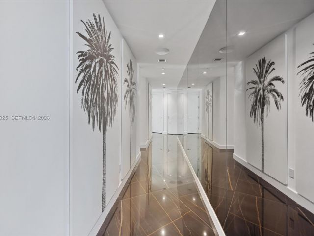 3-bedroom condo for sale in Sunny Isles Beach - 18555 Collins Ave 2601 - MondialRealty