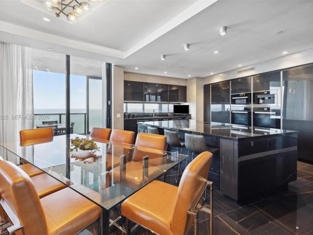 3-bedroom condo for sale in Sunny Isles Beach - 18555 Collins Ave 2601 - MondialRealty