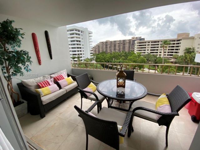 Apartment for rent  Unit #611 - photo 7182929