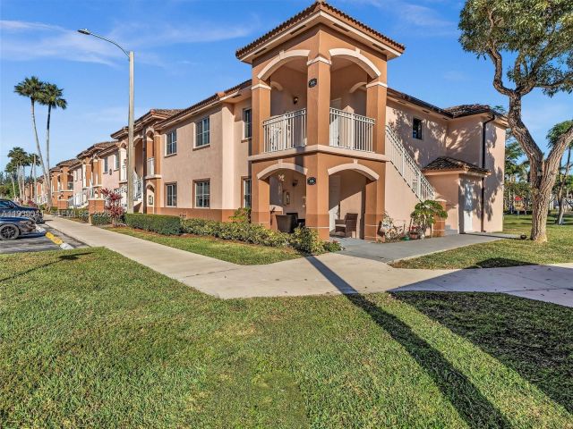 2-bedroom home for rent in Homestead - 1271 SE 28th Ct 105 - MondialRealty