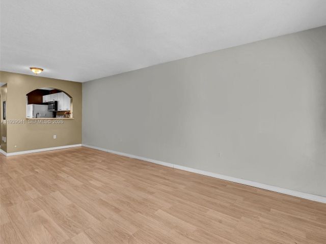 2-bedroom home for rent in Homestead - 1271 SE 28th Ct 105 - MondialRealty