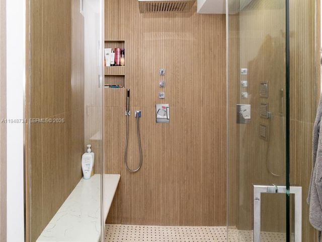 Apartment for rent  Unit #619 - photo 7172853