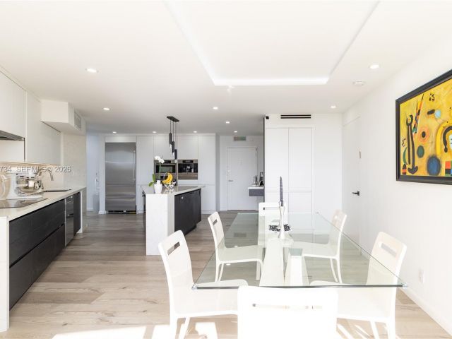 Apartment for rent  Unit #619 - photo 7172862