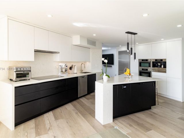 Apartment for rent  Unit #619 - photo 7172865