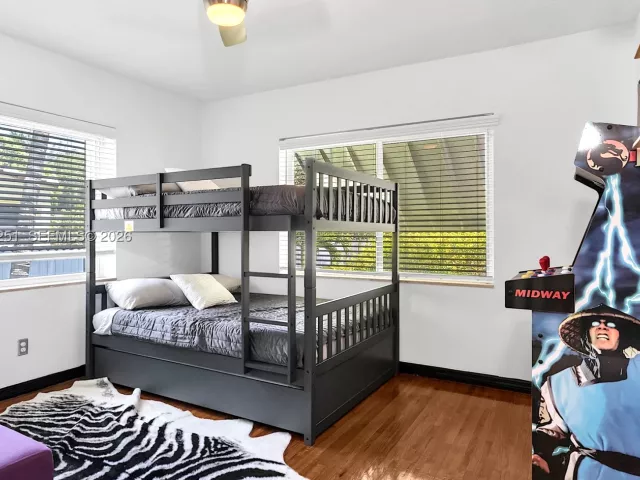 3-bedroom home for sale in Biscayne Park - 660 NE 121st St - MondialRealty