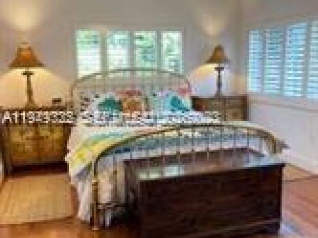 Home for rent at 1070 N Shore Dr - photo 7171490