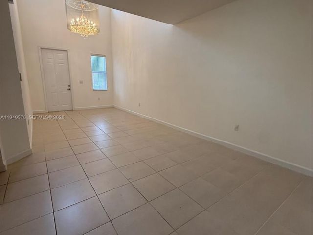 Home for rent at 7412 NW 108th Path 0 - photo 7521715