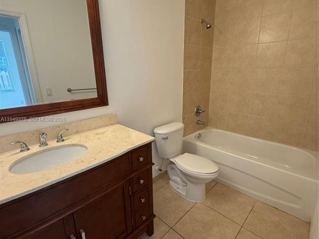 Home for rent at 7412 NW 108th Path 0 - photo 7521724