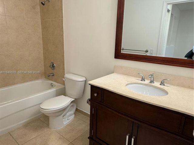 Home for rent at 7412 NW 108th Path 0 - photo 7521729