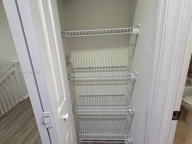 Home for rent at 7412 NW 108th Path 0 - photo 7521732