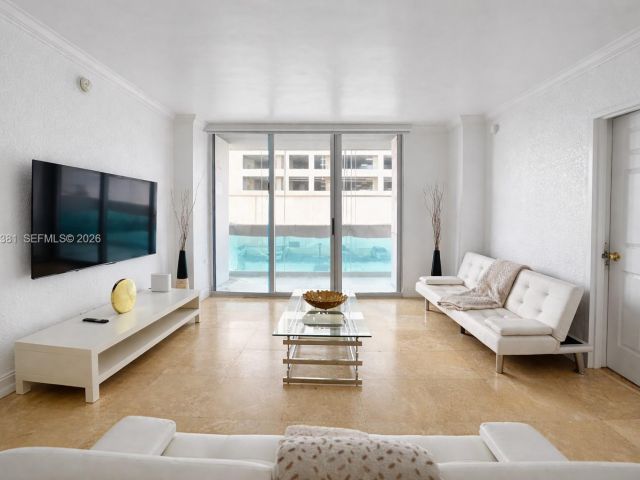 Apartment for rent  Unit #3J - photo 7176016