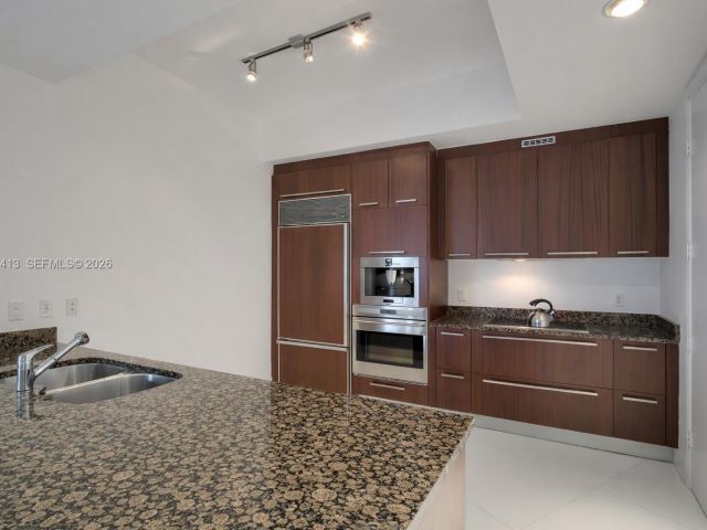 Apartment for sale  Unit #403 - photo 7187479