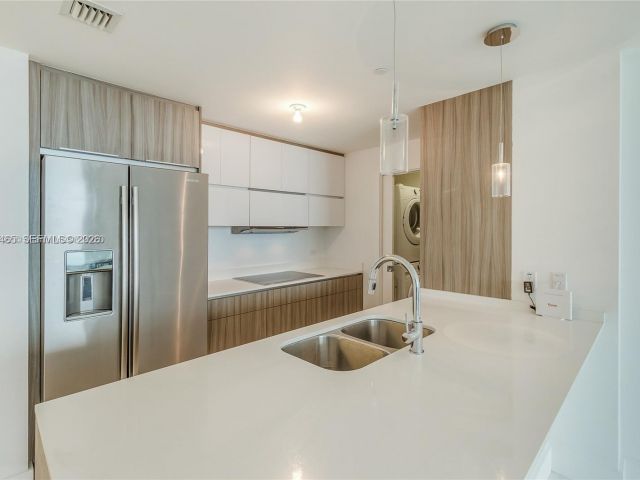 Apartment for sale  Unit #2904 - photo 7177054