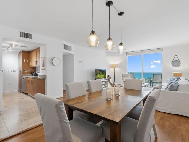 Apartment for sale  Unit #718 - photo 7175026