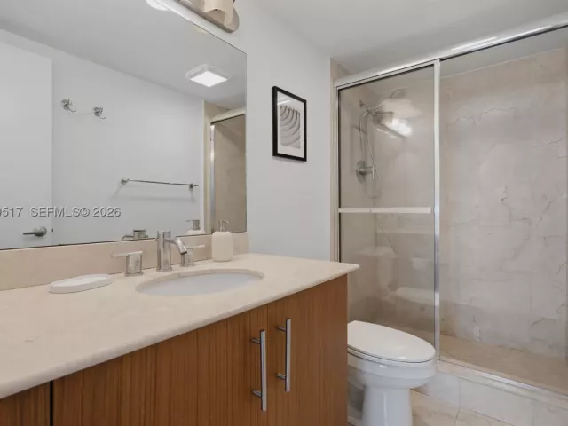 2-bedroom condo for sale in Bal Harbour - 10275 Collins Ave 718 - MondialRealty