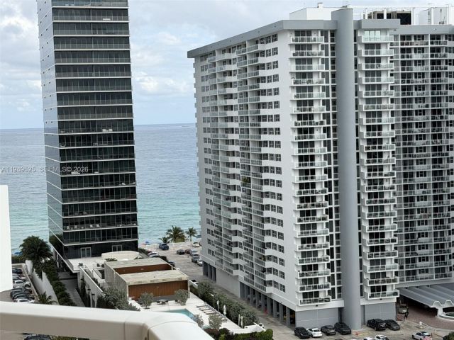 1-bedroom condo for sale in Hallandale Beach - 1985 S Ocean Dr 16C - MondialRealty
