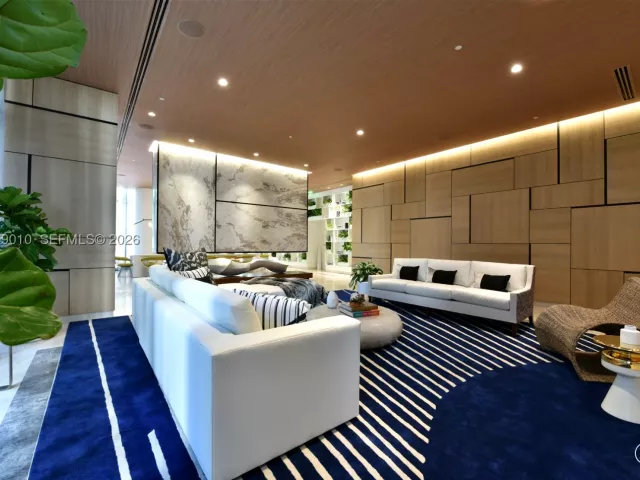 1-bedroom condo for sale in Miami - 45 SW 9th St 3405 - MondialRealty