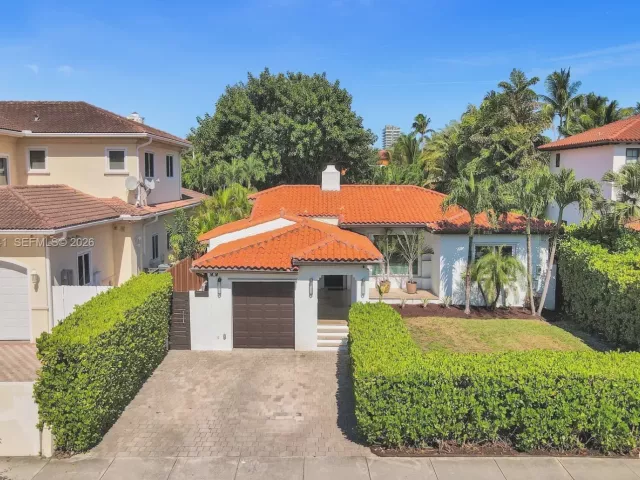 4-bedroom home for rent in Miami Beach - 3757 Prairie Ave - MondialRealty
