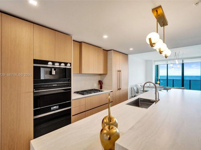 Apartment for rent  Unit #1904 - photo 7189421