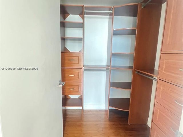 Apartment for sale  Unit #1905 - photo 7191705