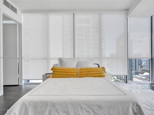 Apartment for sale  Unit #3708 - photo 7191488