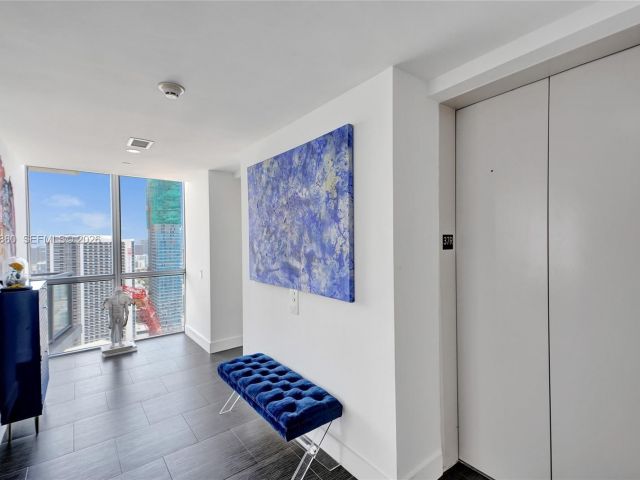 Apartment for sale  Unit #3708 - photo 7191497