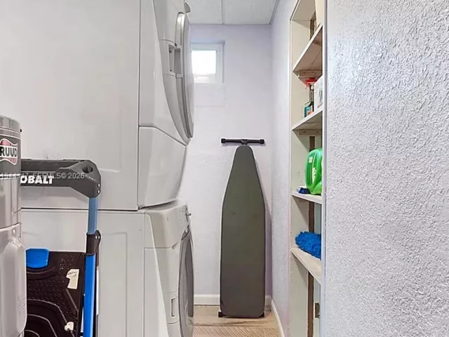 3-bedroom home for sale in Wilton Manors - 316 NW 29th St - MondialRealty