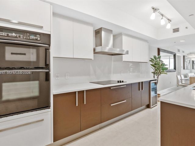 Apartment for rent  Unit #3608 - photo 7193828