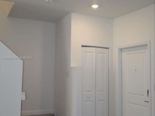 3-bedroom home for rent in Homestead - 26824 SW 121st AVE - MondialRealty