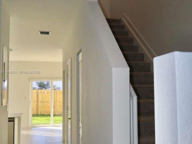 3-bedroom home for rent in Homestead - 26824 SW 121st AVE - MondialRealty