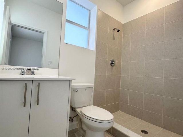 3-bedroom home for rent in Homestead - 26824 SW 121st AVE - MondialRealty