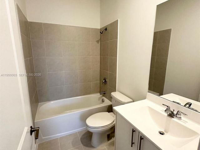 3-bedroom home for rent in Homestead - 26824 SW 121st AVE - MondialRealty