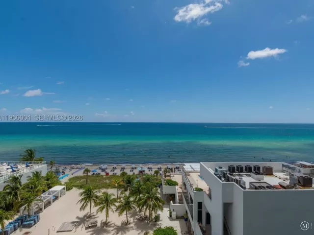 2-bedroom condo for rent in Hollywood - 4111 S Ocean Dr 601 - MondialRealty