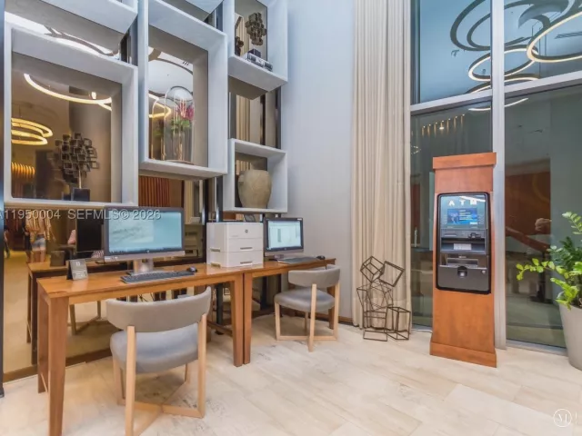 2-bedroom condo for rent in Hollywood - 4111 S Ocean Dr 601 - MondialRealty