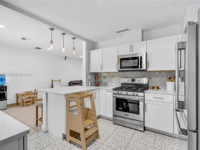 Home for sale at 10510 SW 160th St - photo 7445208