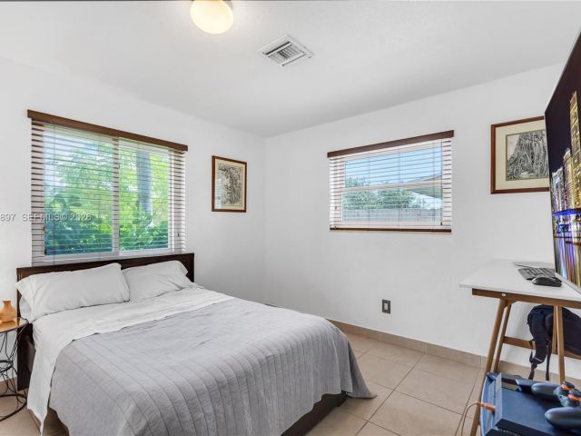 Home for sale at 10510 SW 160th St - photo 7445212