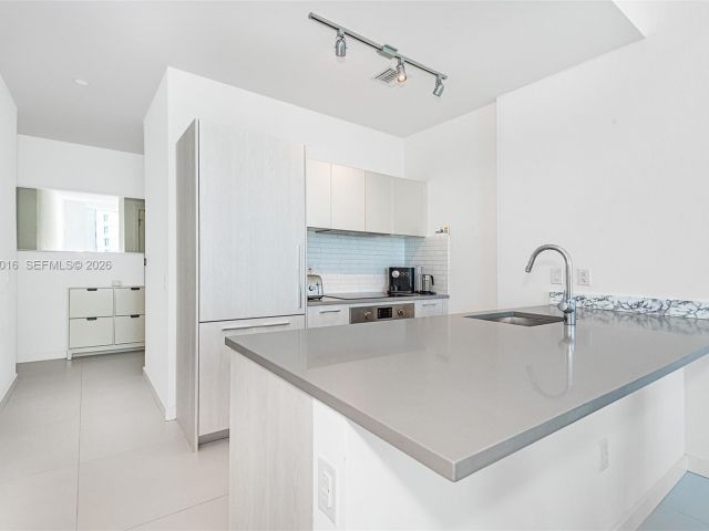 Apartment for sale  Unit #PH4404 - photo 7245536