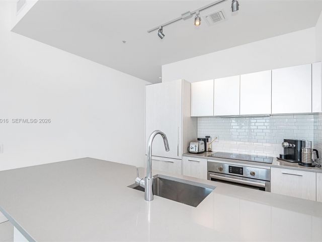 Apartment for sale  Unit #PH4404 - photo 7245537