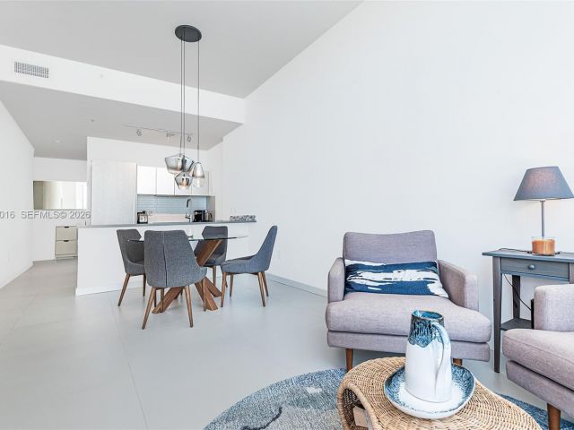 Apartment for sale  Unit #PH4404 - photo 7245540