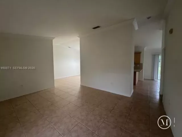 4-bedroom home for sale in Miami - 12758 SW 221 Terrace - MondialRealty