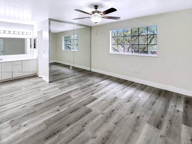 3-bedroom home for sale in Cooper City - 12259 SW 49th Ct - MondialRealty